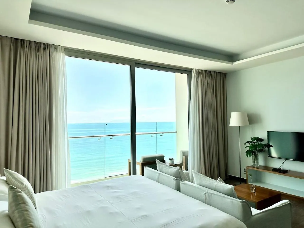 Lejlighed Romantic Apt With Seaview - Beachfont Da Nang Vietnam