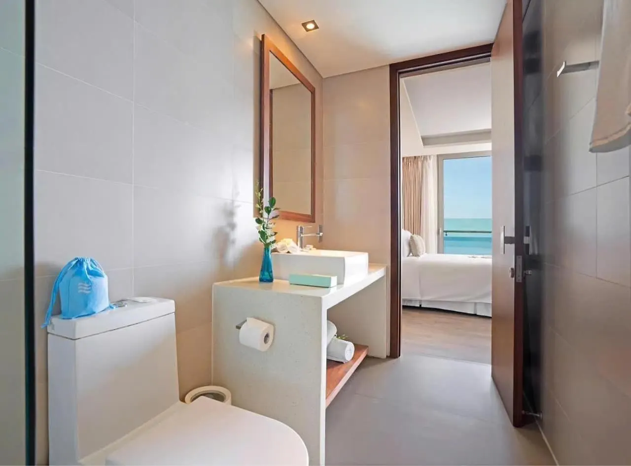 Apartment Romantic Apt With Seaview - Beachfont Da Nang